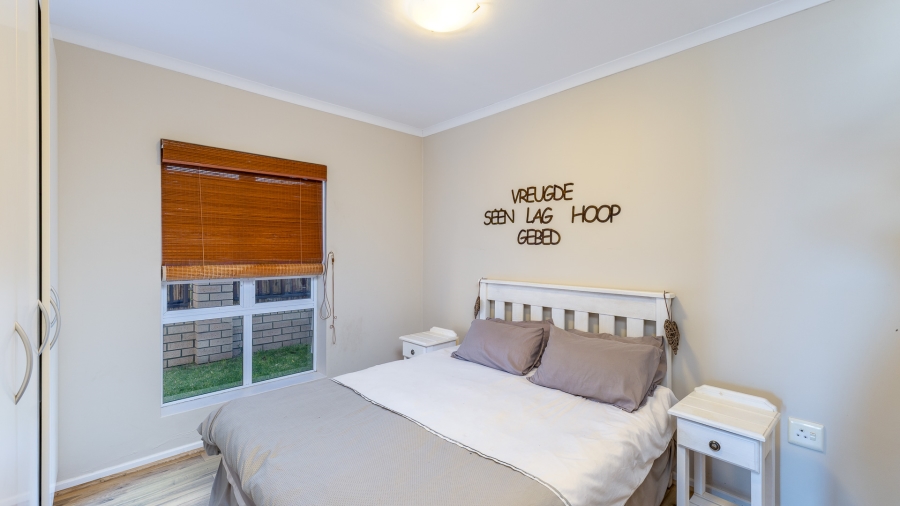 3 Bedroom Property for Sale in Pienaarstrand Western Cape